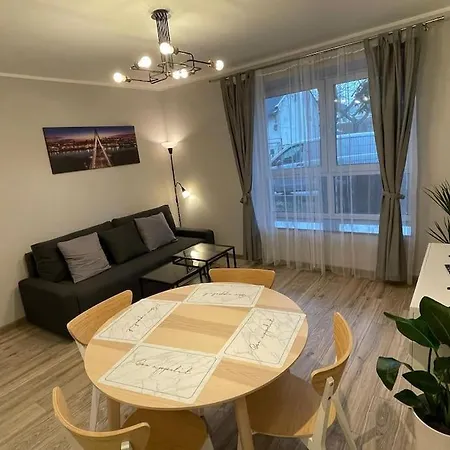 Apartment Cyprysowa Fine *