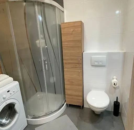 Apartman Cyprysowa Fine Varsó