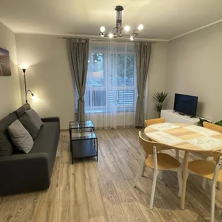 Cyprysowa Fine Apartman Varsó